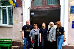 Envelopes-of-Hope-for-Refugees-in-Dnipro-8